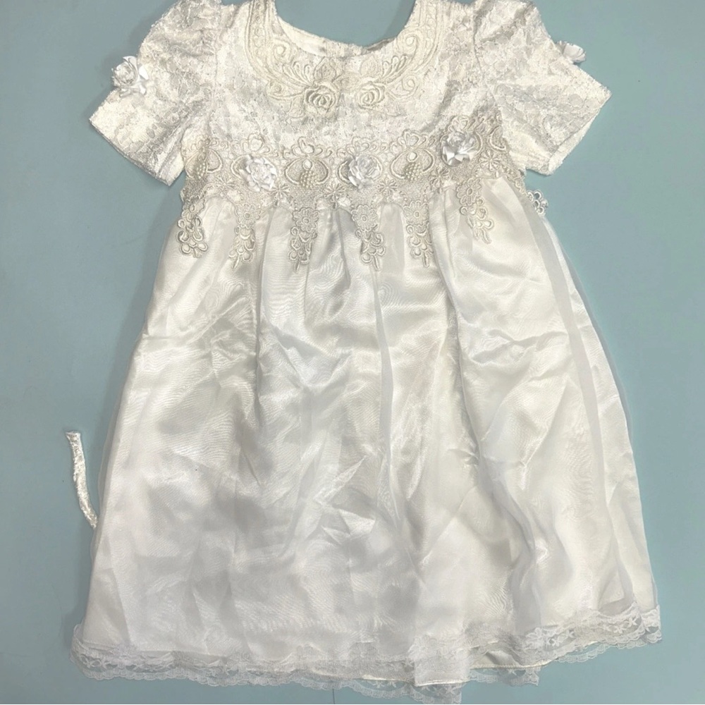 Vintage Jinelle Girls White Lace Dress with Pearl Accents